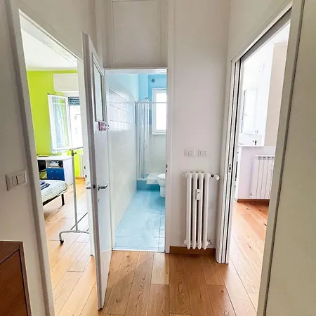 Appartement Near Linate Duomo And Station Minutes Away