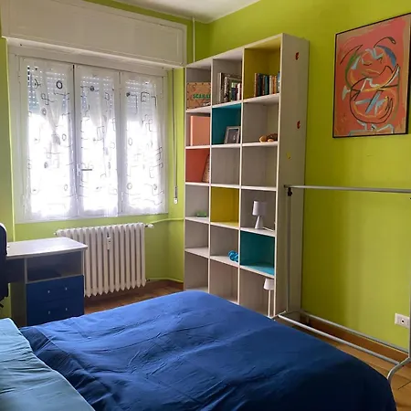 Near Linate Duomo And Station Minutes Away Appartement Milaan